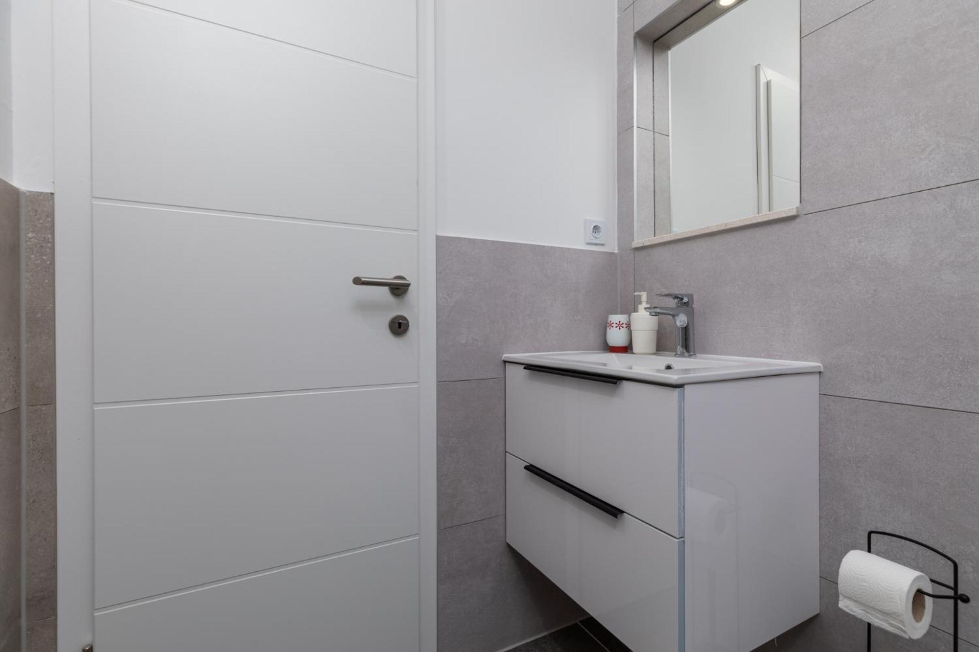 Sita Apartmani Lokva Rogoznica Exterior photo